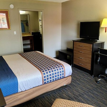 Travelodge By Wyndham Williamsburg Colonial Area Ngoại thất bức ảnh